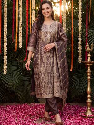 Women Ethnic Motifs Regular Kurta with Trousers & With Dupatta 5