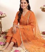 Women Ethnic Motifs Embroidered Regular Thread Work Kurta with Trousers & With Dupatta