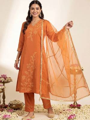 Women Ethnic Motifs Embroidered Regular Thread Work Kurta with Trousers & With Dupatta 2