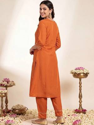 Women Ethnic Motifs Embroidered Regular Thread Work Kurta with Trousers & With Dupatta 4
