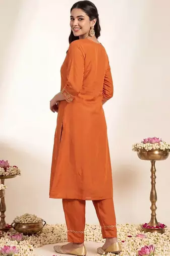 Women Ethnic Motifs Embroidered Regular Thread Work Kurta with Trousers & With Dupatta