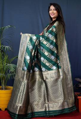 Dark green woven banarasi silk blend saree with blouse 2