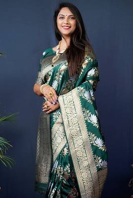 Dark green woven banarasi silk blend saree with blouse 3