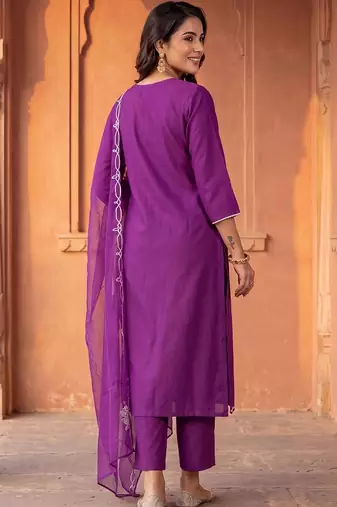 Women Ethnic Motifs Embroidered Regular Thread Work Liva Kurta with Trousers & With Dupatta