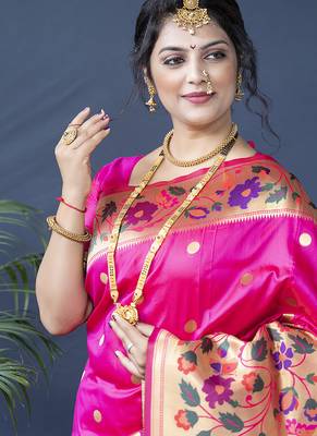 Rani pink zari woven paithani silk blend saree with blouse 3