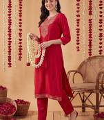 Women Ethnic Motifs Embroidered Regular Thread Work Kurta with Trousers