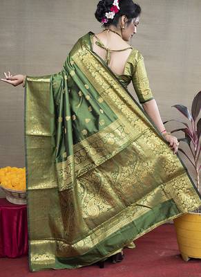 Green banarasi silk blend saree with golden zari work 2