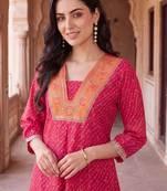 Women Ethnic Motifs Printed Regular Kurta with Trousers