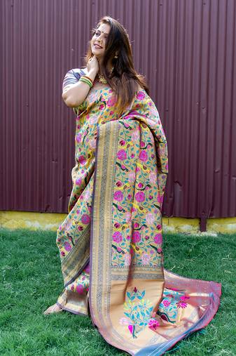 Grey & gold paithani silk blend saree with gold zari & peacock meenakari motif