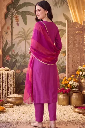 Women Ethnic Motifs Embroidered Regular Thread Work Kurta with Trousers & With Dupatta