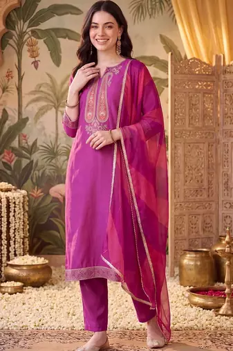 Women Ethnic Motifs Embroidered Regular Thread Work Kurta with Trousers & With Dupatta