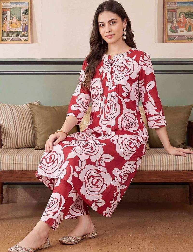 Women Floral Printed Regular Pure Cotton Kurta with Trousers