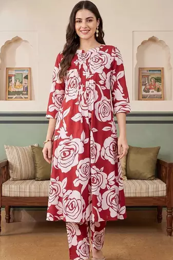Women Floral Printed Regular Pure Cotton Kurta with Trousers