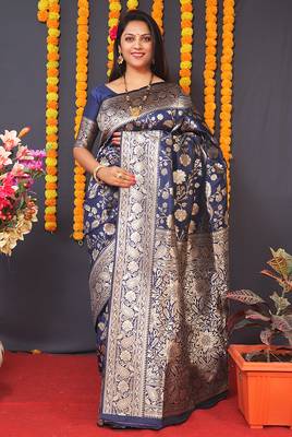Navy blue silk blend banarasi saree with zari weaving 2