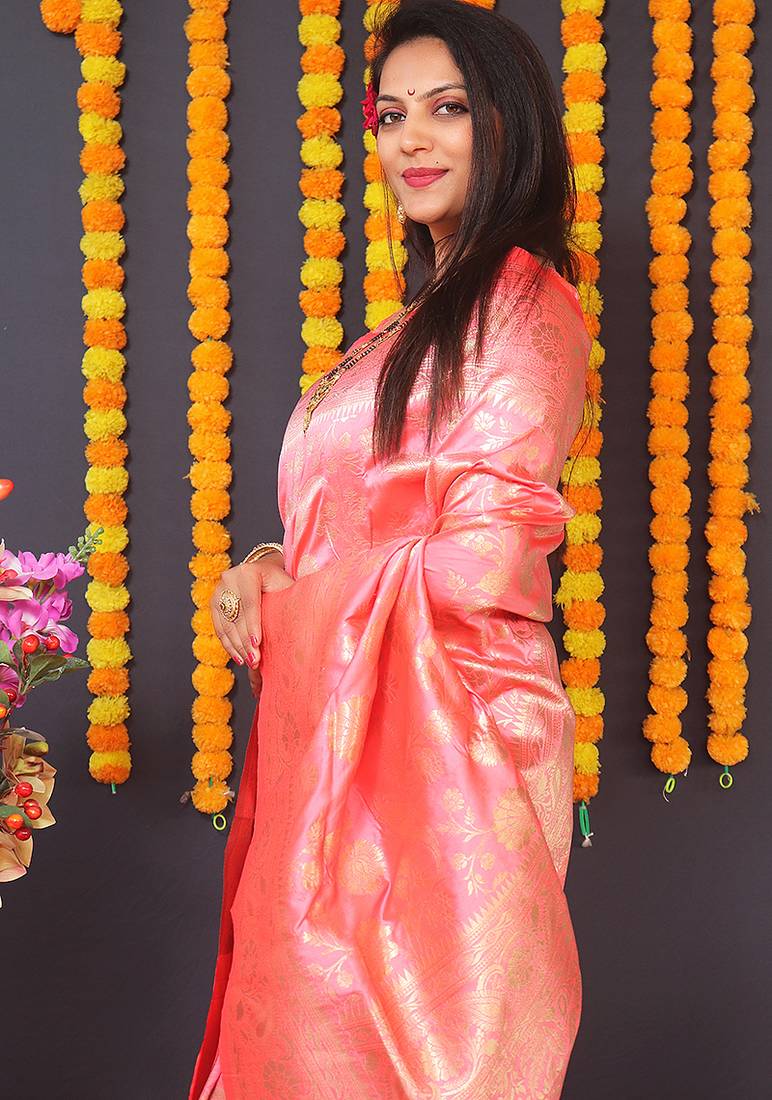 Pink silk blend banarasi saree with zari weaving