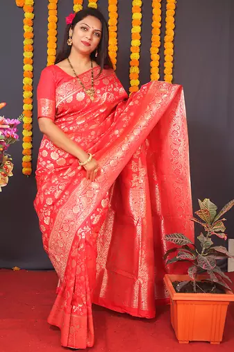 Red silk blend banarasi saree with zari weaving