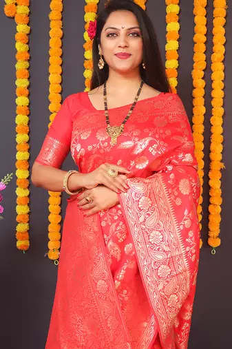 Red silk blend banarasi saree with zari weaving