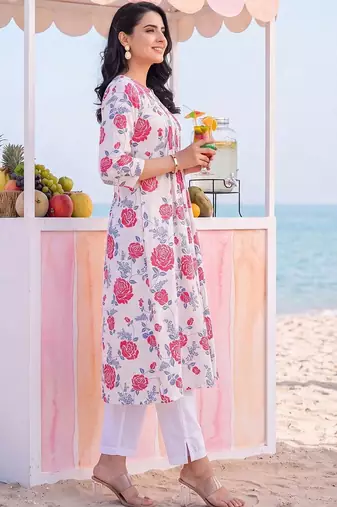Women Floral Printed Regular Pure Cotton Kurta with Trousers