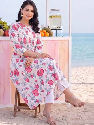 Women Floral Printed Regular Pure Cotton Kurta with Trousers 5