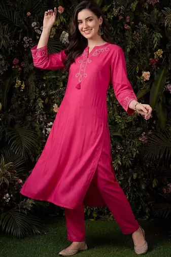 Women Ethnic Motifs Embroidered Regular Thread Work Kurta with Trousers