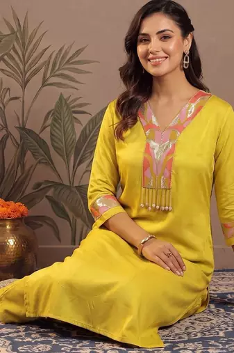 Women Ethnic Motifs Regular Sequinned Kurta with Trousers