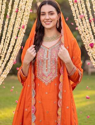 Women Ethnic Motifs Embroidered Regular Kurta with Sharara & With Dupatta 2
