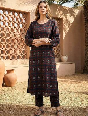 Women Ethnic Motifs Printed Regular Pure Cotton Kurta with Trousers 1