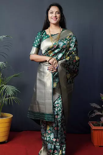 Dark green silk blend banarasi zari woven saree with blouse