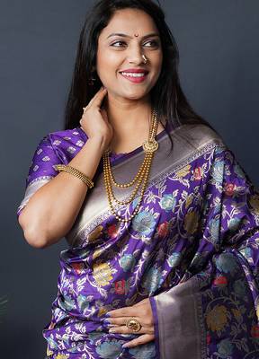 Purple silk blend banarasi zari woven saree with blouse 4