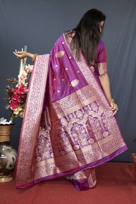 Dark magenta banarasi silk blend saree with zari weaving 2