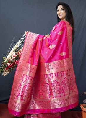 Hot pink banarasi silk blend saree with zari weaving 2