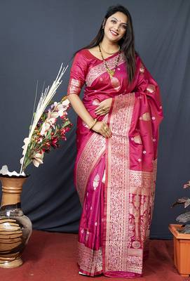 Rani pink banarasi silk blend saree with zari weaving 1