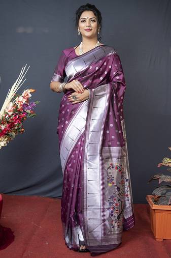 Wine silk blend saree with silver zari booti & traditional floral pallu