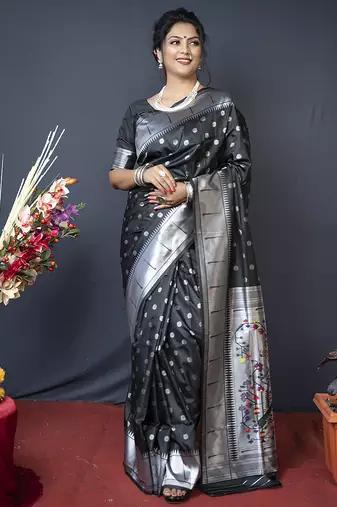 Black silk blend saree with silver zari booti & traditional floral pallu