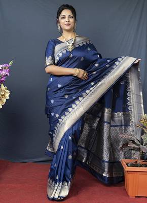 Navy blue banarasi silk blend saree with silver zari border & woven pallu 1