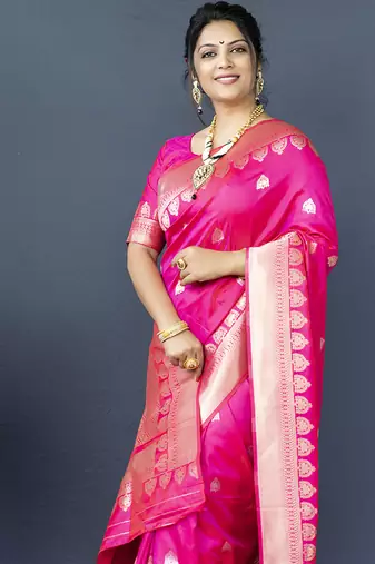 Rani pink banarasi silk blend saree with silver zari border & woven pallu