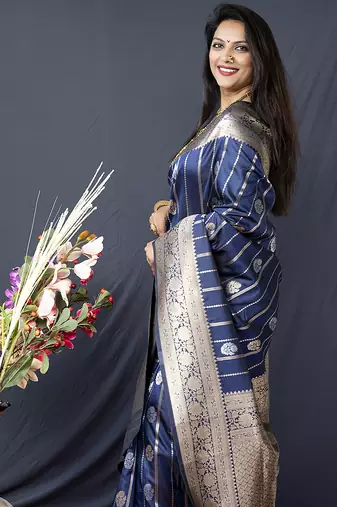 Navy blue banarasi silk blend saree with zari border & woven pallu