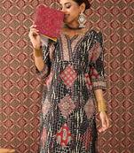 Women Ethnic Motif Printed Pure Cotton Straight Kurta Trousers Set