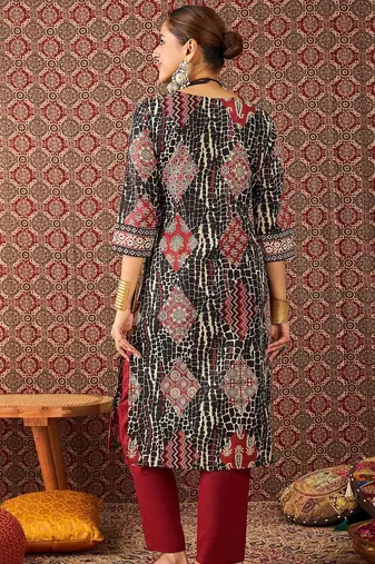 Women Ethnic Motif Printed Pure Cotton Straight Kurta Trousers Set