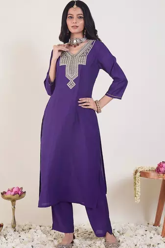 Women Ethnic Motifs Embroidered Regular Thread Work Kurta with Trousers