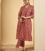 Women Printed Regular Pure Cotton Kurta with Trousers