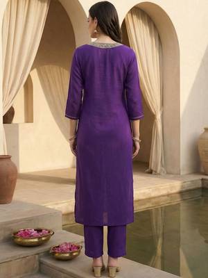 Women Ethnic Motifs Embroidered Regular Kurta with Trousers 5