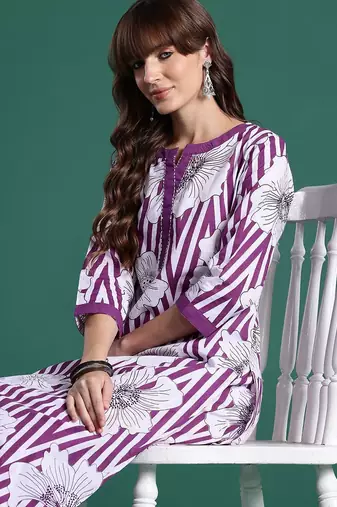 Floral Printed Regular Sequinned Pure Cotton Kurta with Trousers