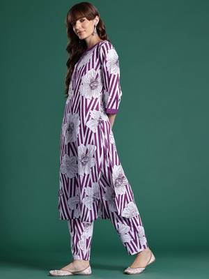Floral Printed Regular Sequinned Pure Cotton Kurta with Trousers 4