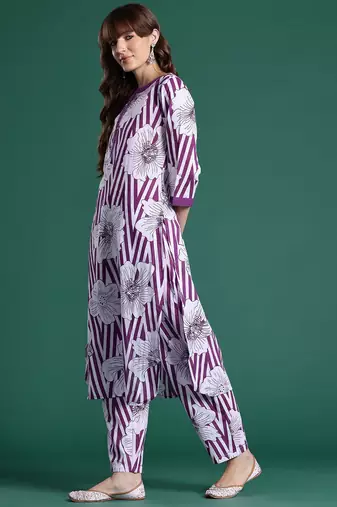 Floral Printed Regular Sequinned Pure Cotton Kurta with Trousers