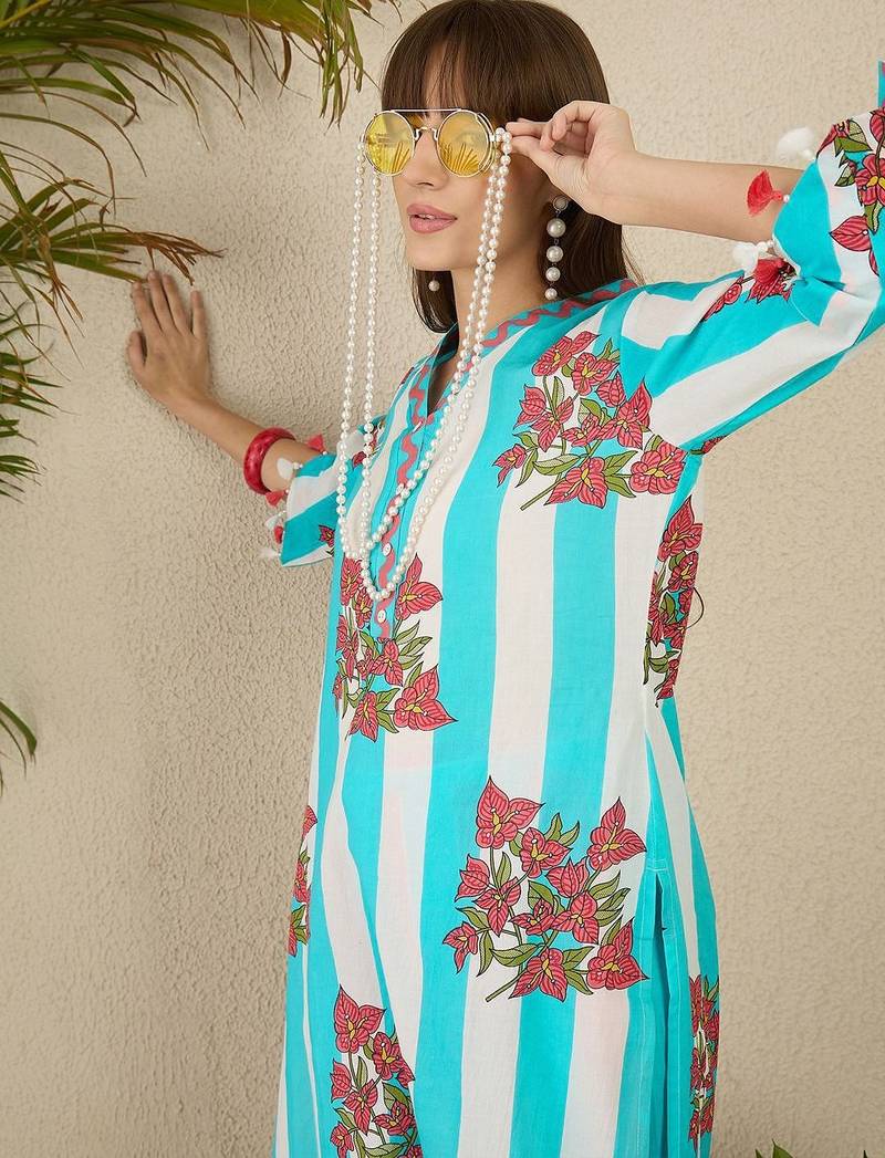 Floral Screen Printed V-Neck Pure Cotton Straight Kurta With Trousers