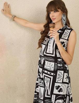 Women Geometric Printed Aline Calf Length Kurta with Trousers 1
