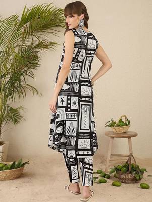 Women Geometric Printed Aline Calf Length Kurta with Trousers 5