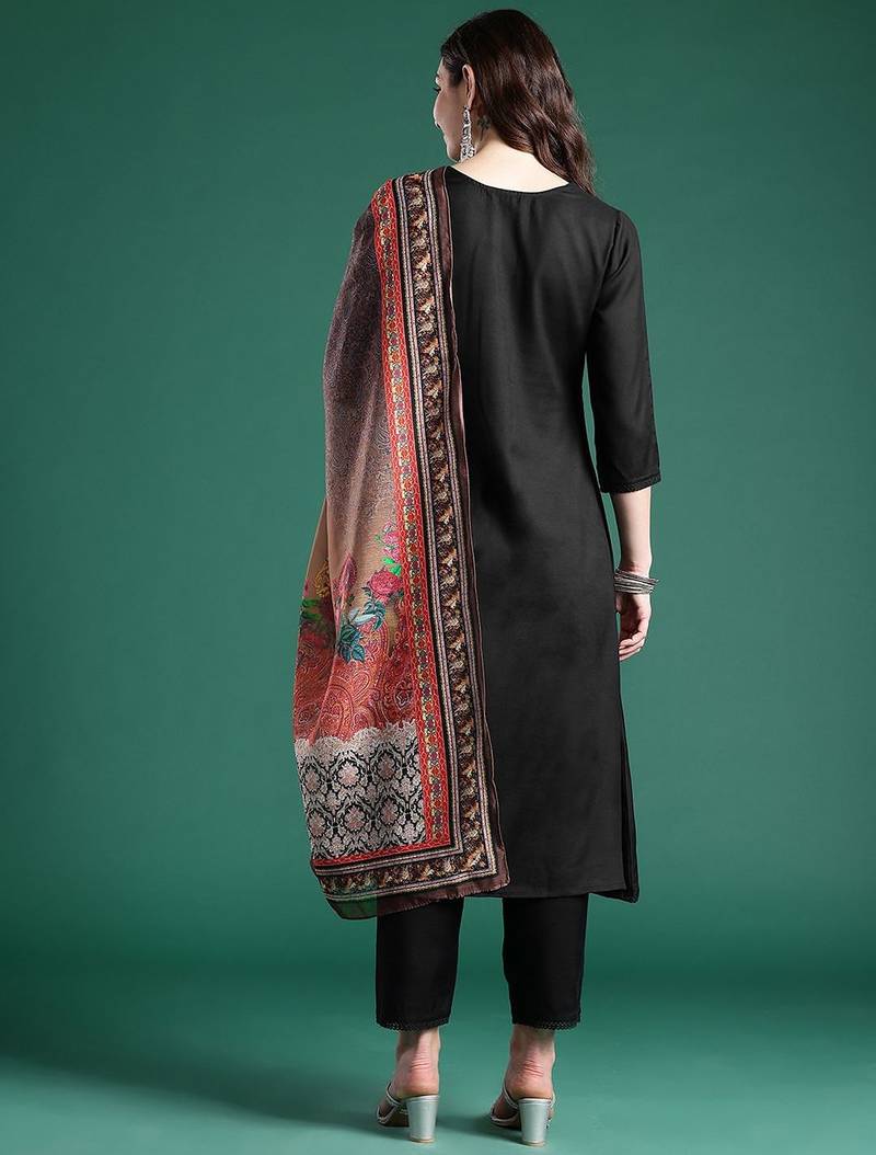 Solid Kurta With Trousers & Dupatta