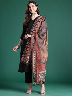 Solid Kurta With Trousers & Dupatta 7